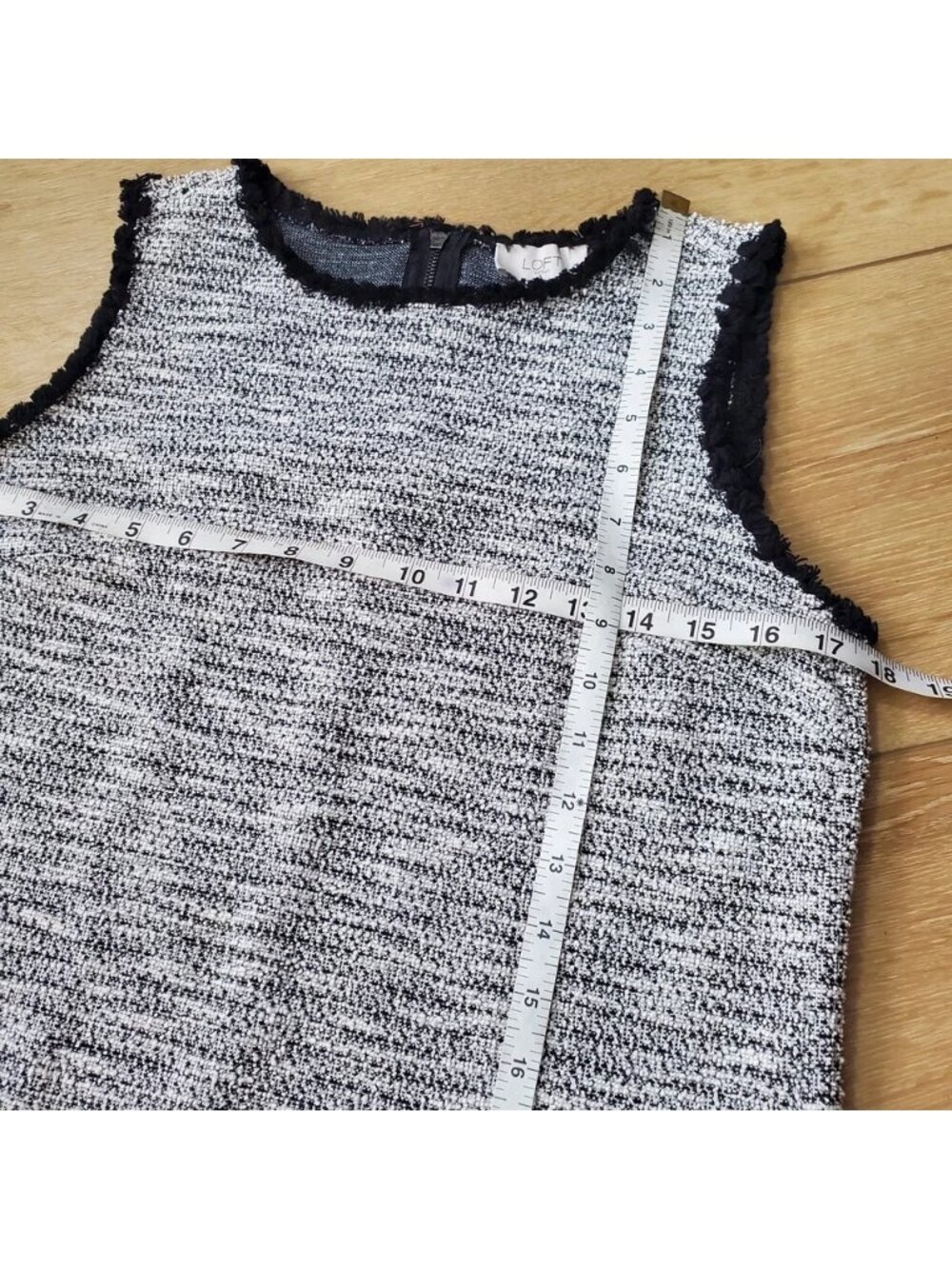 Loft Womens Tweed Shift Dress Size M Black White Sleeveless Preppy Retro Party - Picture 13 of 13
